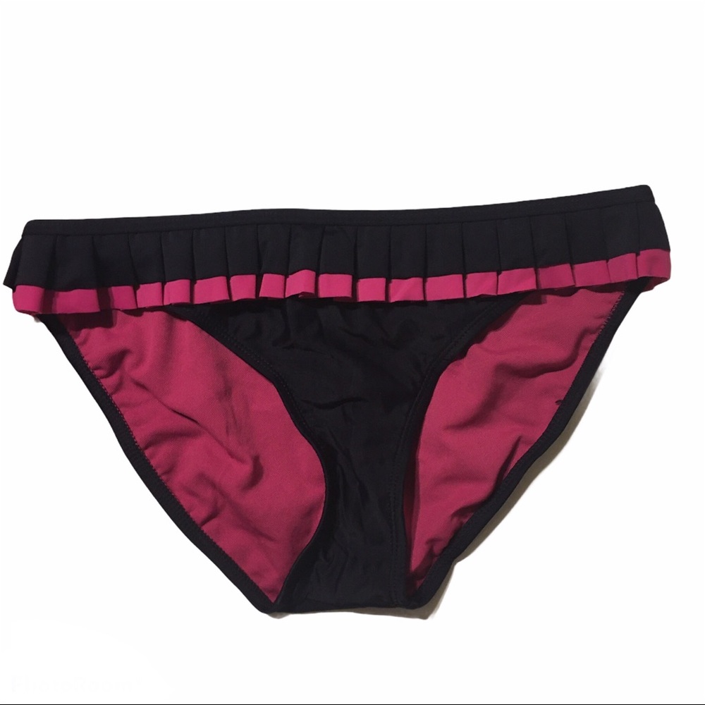 NWOT xhilaration bikini bottoms